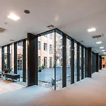 Victoria Hotel