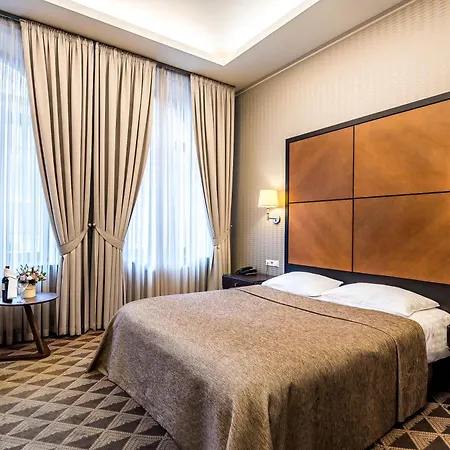 Hotel Victoria 4*