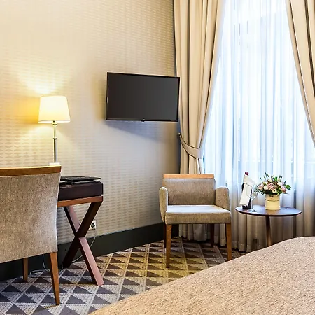 Hotel Victoria 4*